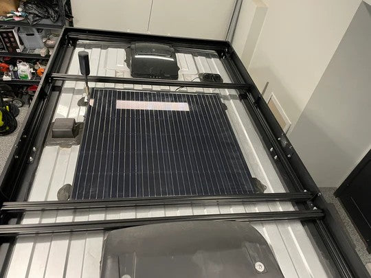 Solis Pocket Stealth+ Roof Rack